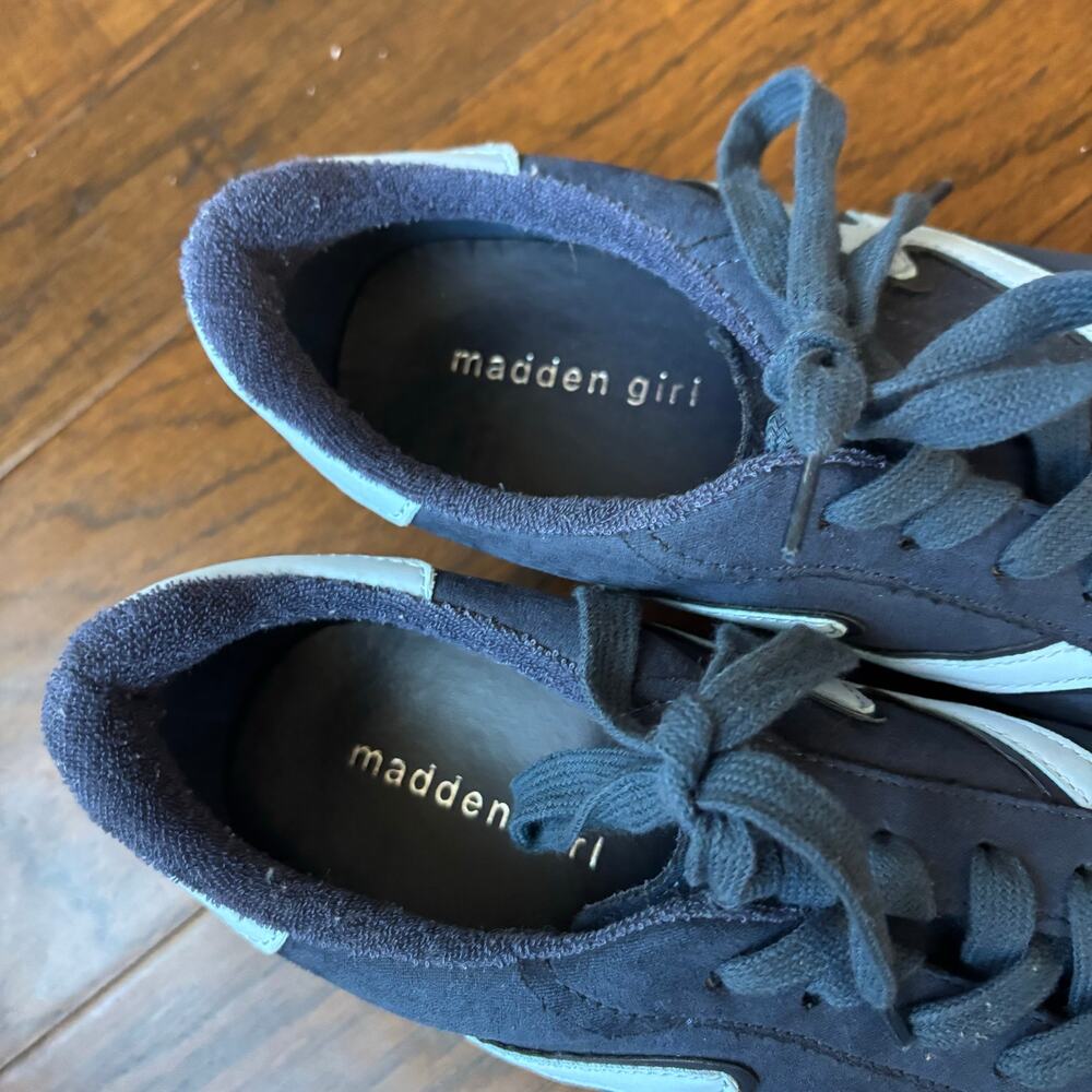 Madden Girl Giia Low-top Sneakers Blue Bird Size 8.5 Women’s - Picture 4 of 14